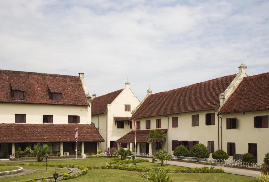 Grand Malebu Makassar Hotel Exterior photo